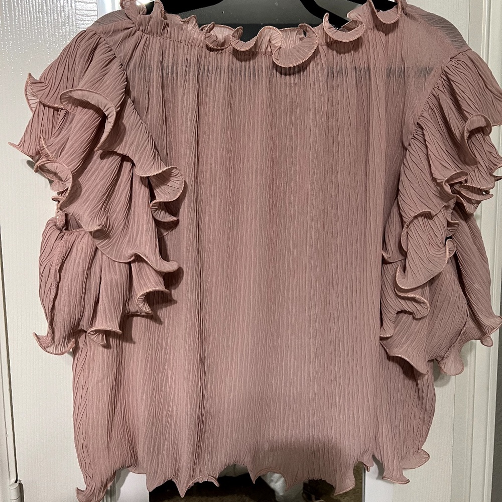 Selfie Leslie Blouse, Medium